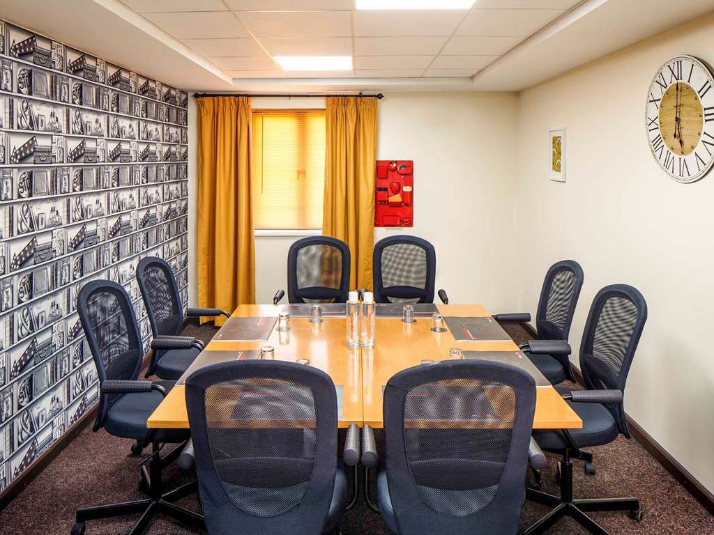 Ibis Centre - Market Town 2*